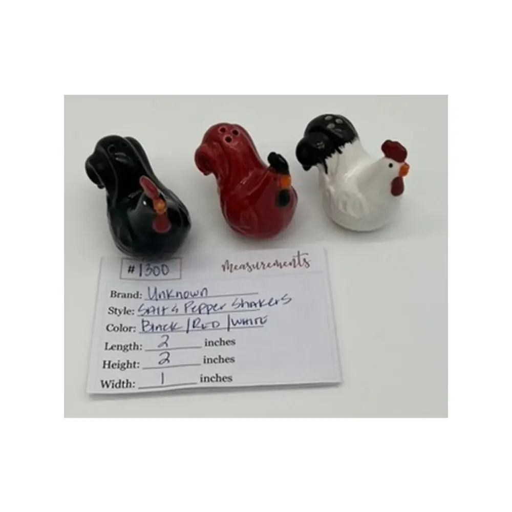 Vtg Set Rooster Hen Chicken Ceramic Salt & Pepper Cooking Shakers Kitchen Decor